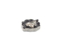 Load image into Gallery viewer, 81-200 3 Replacement Vented Cap.jpg