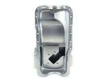 Load image into Gallery viewer, 15-644 4 302 Ford Oil Pan.jpg