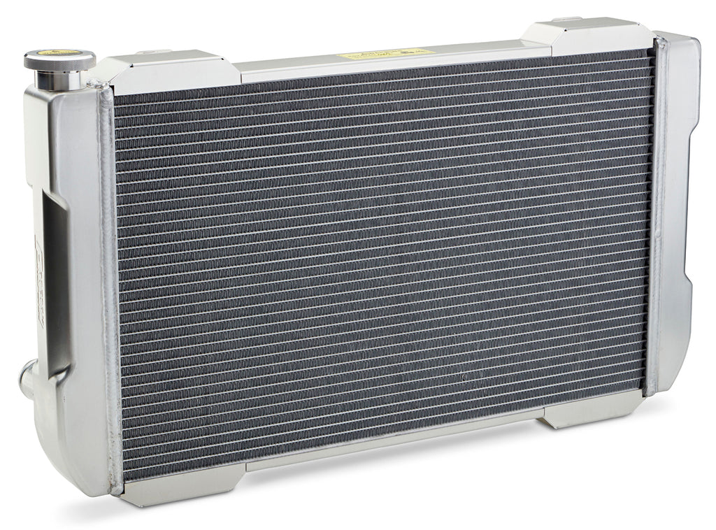 126GS20_qrtr_front.jpg