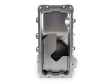Load image into Gallery viewer, 15-780 4 Ford 4.6 Oil Pan.jpg